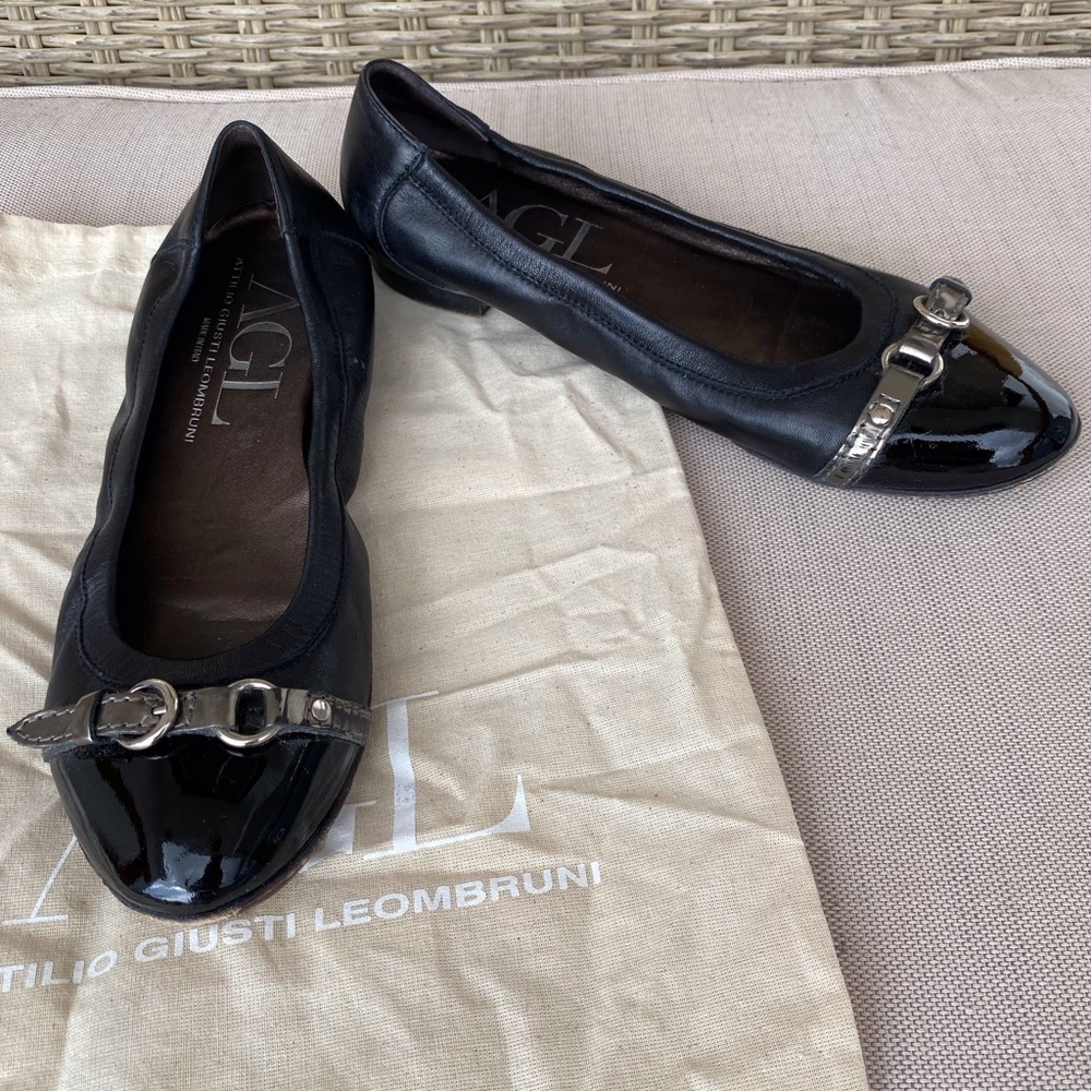 AGL Attilio Giusti Leombruni Black Monika Cap Toe Ballet Flats